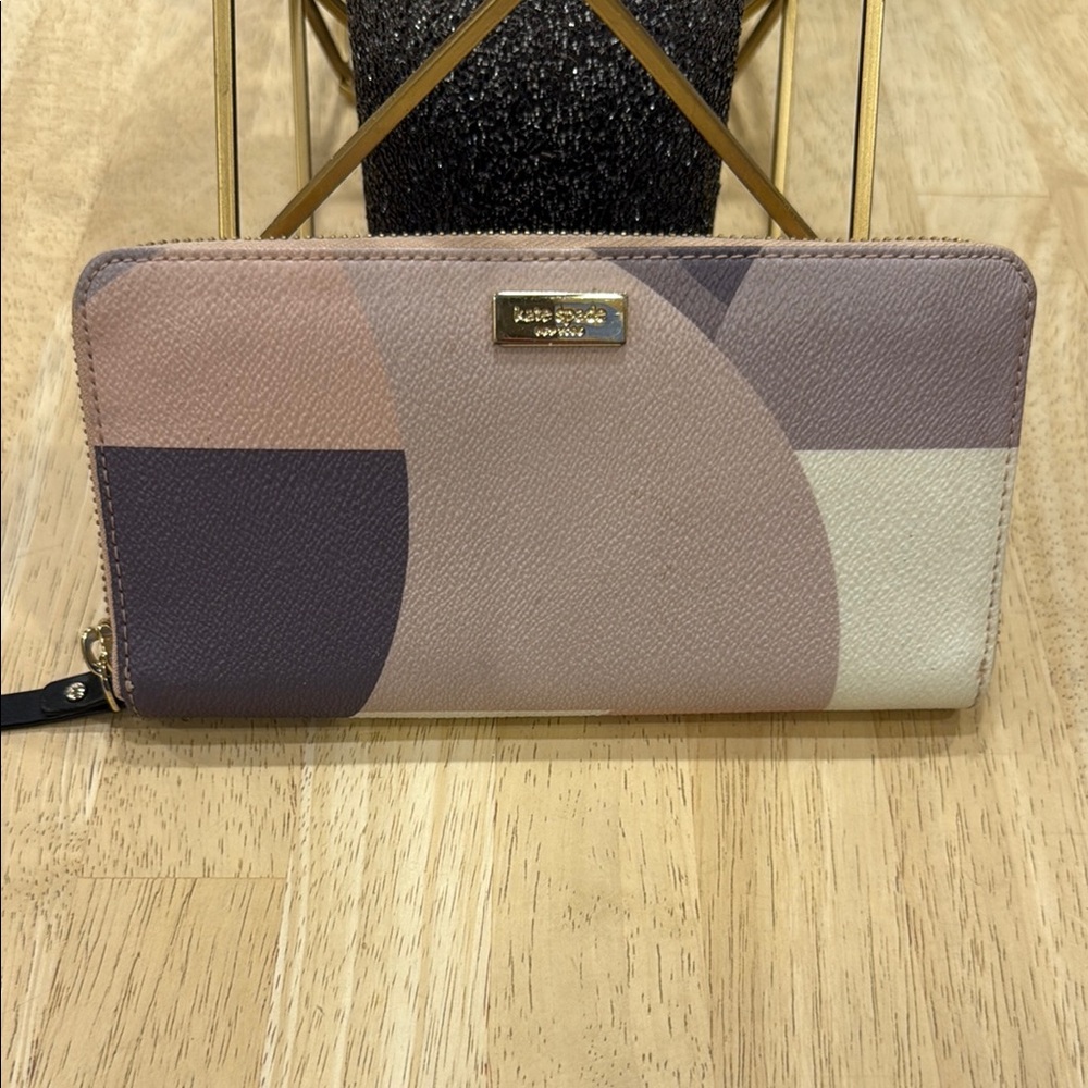 Kate Spade Shore Street Geo Spotlight Wallet